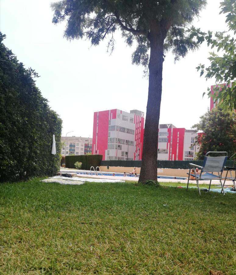 Apartamento Pilar Solo Familias غانديا المظهر الخارجي الصورة